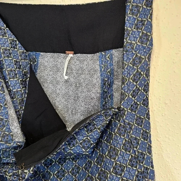 2/$30 Free People Size 2 Tapestry Navy Black Patterned Wrap Miniskirt 90s - Picture 3 of 6